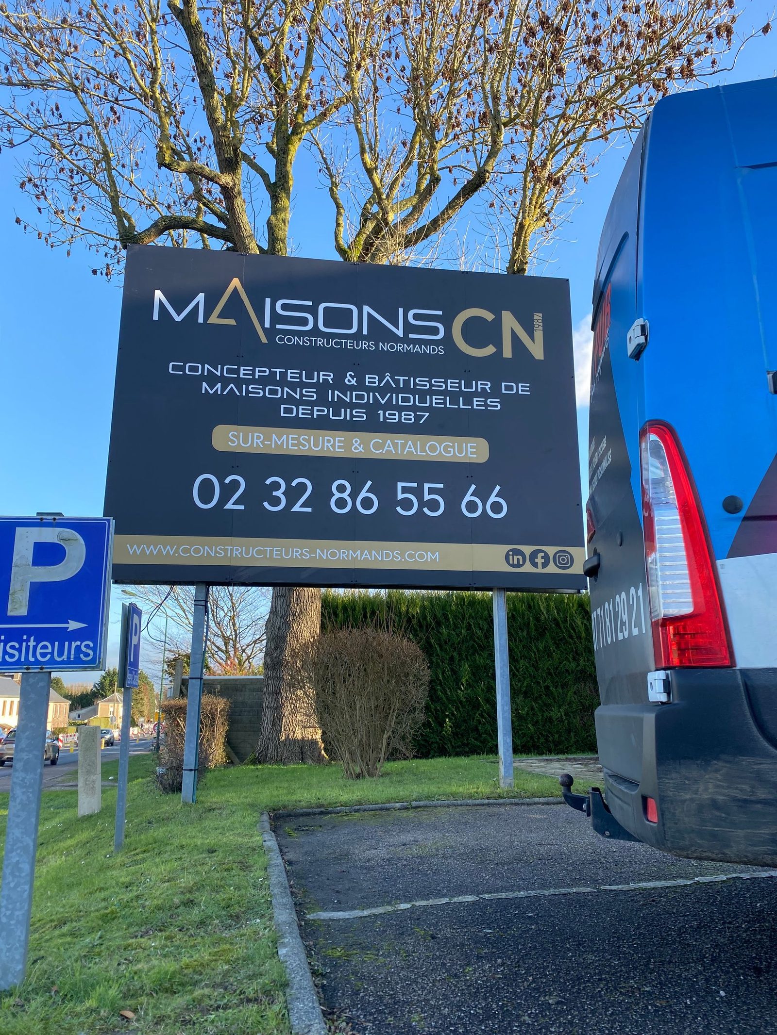 Service conception d'identité visuelle par votre expert